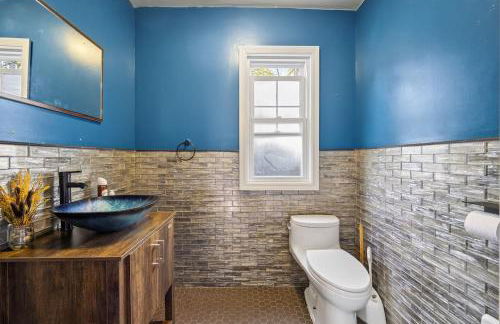 14 Guest, 9 Bed, Family Getaway- 30 min from NYC - Foto 3