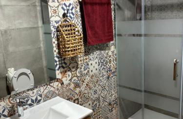 Apto Primera Línea con Piscina - Guipas Beach - Foto 4