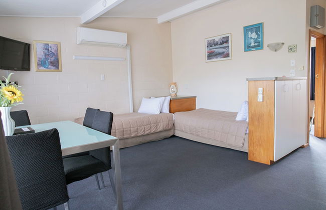 Tuki Tuki Motel - Photo 23