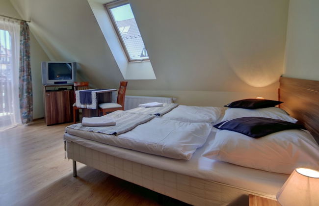 Willa Serafin - Photo 20