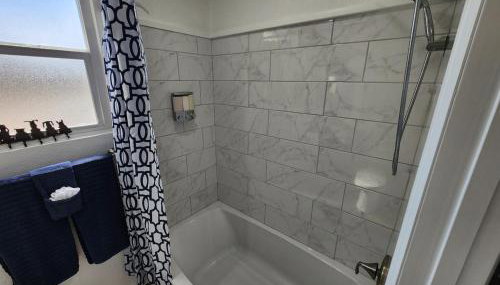 Babbling Brook Apartments - Foto 4, Shower