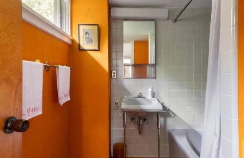 Quarry House Mid-Century Modern - Foto 17