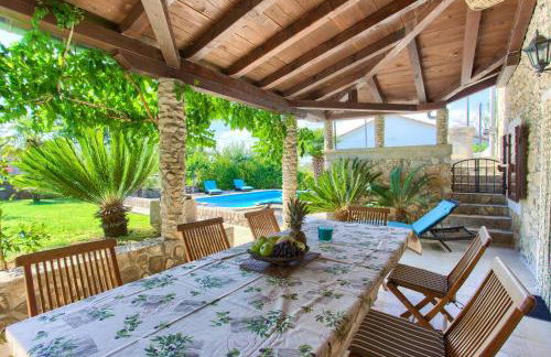 Rustic holiday house MAGDALEA with pool - Foto 41