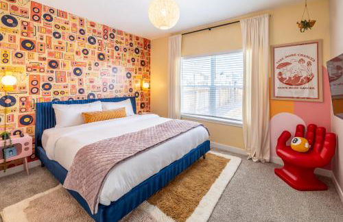 Near Airport, 3BR, Stock Tank Pool, Mini-Golf, Game Rm - Foto 39