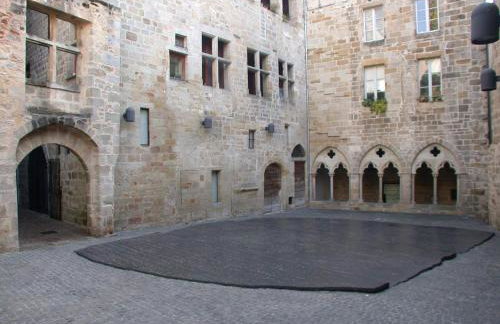 Charmante petite maison entre ville et campagne avec piscine - Foto 15