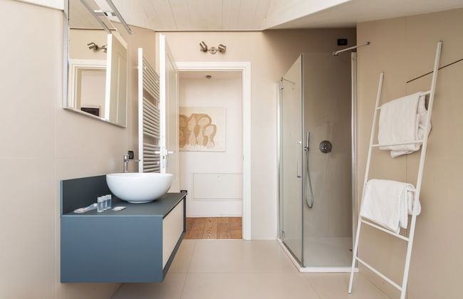 easyhomes - Brera Luxury Suites - Photo 42