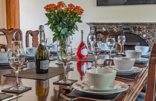 Groudd Hall - Photo 6