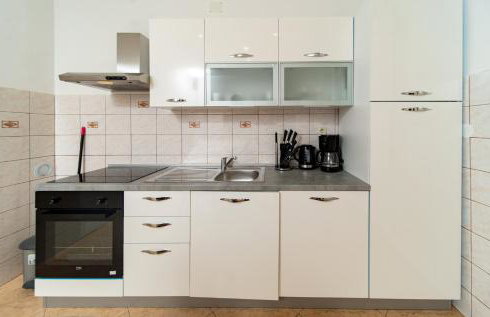 Apartments Lores - Photo 33