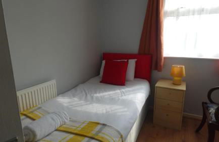 Chelsea House-Huku Kwetu Dunstable-3 Bedroom House-Garden-Free Wifi-Private parking - Foto 10