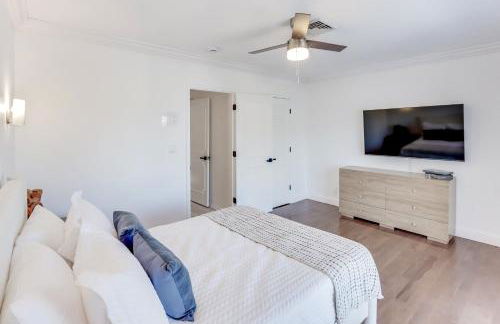 Solara: Waterfront Estate, Pool, Dock, Private Guest Suite - Foto 69