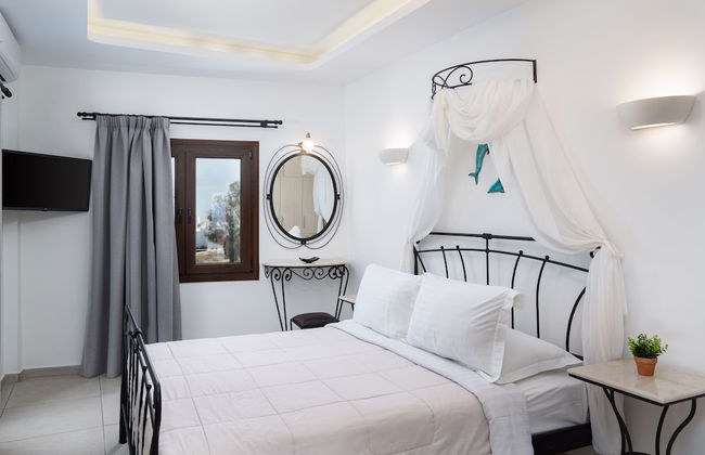 Pithos Apartments - Photo 7