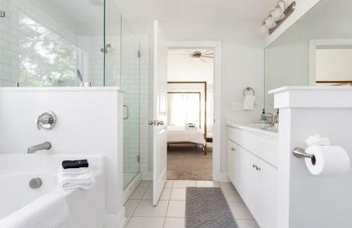 Pleasant Place Villa -Newly Built with Pool Close to downtown&beach - Photo 41