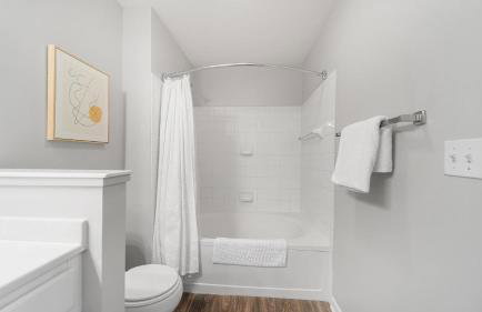 Landing Modern 1BD Tennis Court Clubhouse - Foto 14