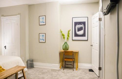 Classic Hilltop 3br home on Eastern ready for you! - Foto 8