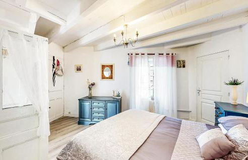 Lovely Home In Oradour-Fanais With Wifi - Foto 15