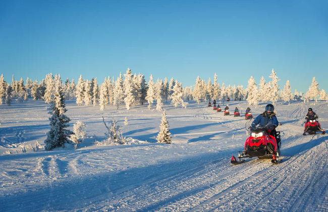 Snowmobile Riding in Kiruna - Foto 3