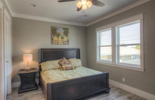 Making Waves - Huge Heated Beachfront Pool & Hot Tub! Best In Pcb! - Foto 11