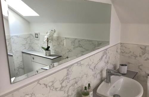 Peaceful relaxing home with leisure - Foto 25