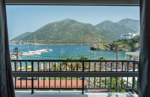 Sea-esta Beach House, Beachfront Residence & BBQ, By ThinkVilla - Foto 11