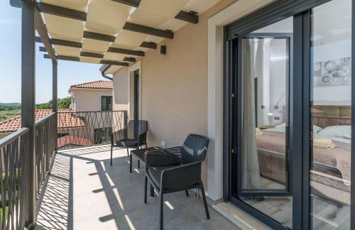 Moderne Villa mit Privatpool, Meerblick, Babybett, BBQ, klimatisierte Schlafzimmer - perfekt zum Biken - Photo 35