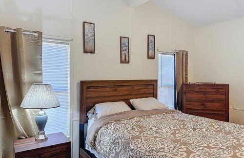 Forest Hideaway • Screened Porch • Grill - Foto 26