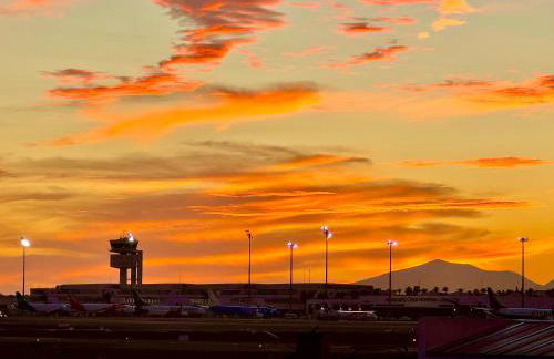 Apartamentos Aeropuerto - Foto 13