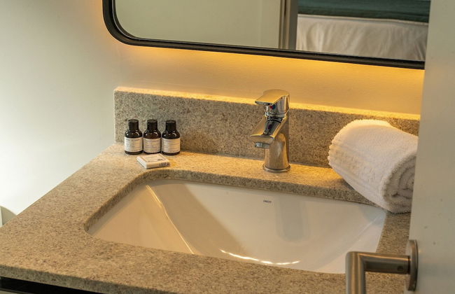 Xtay The Bridge Florianópolis - Photo 77