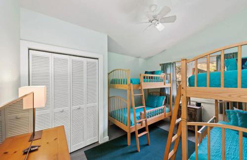 Nan's Escape by Juniper Holiday + Home - Photo 17