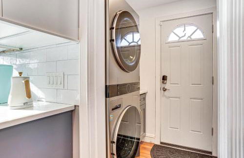 Explore Orange and NYC! Luxury Family Home with Deck - Foto 37