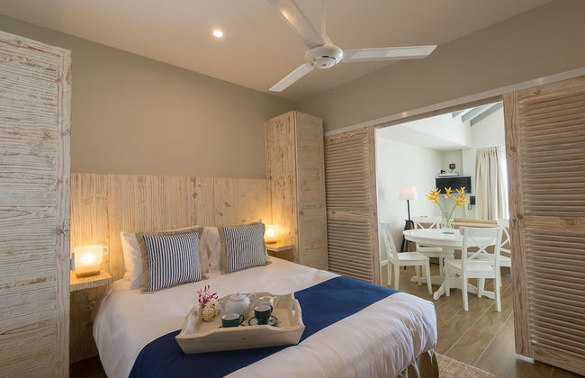 Le Nautique Luxury Beachfront Apartments - Photo 3