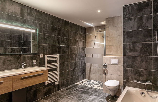 Apartment in France Near Scenic Mountains - Foto 16