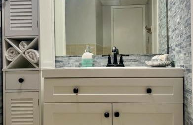 Amazing Bay View, Boat docks, and easy walk to the Beach - Photo 6