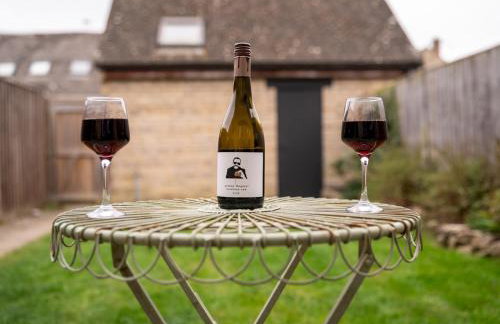 Cosy 2 Bed Terrace Peaceful Village location - Pass the Keys - Foto 46