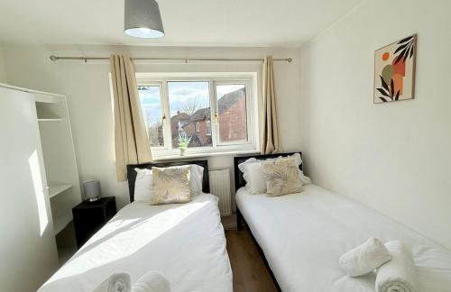Winsbury way 3 BR Long Stays - Foto 10