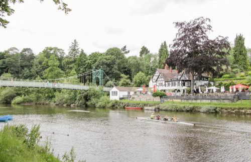 Treehouse Barn at Pitchford Estate - Foto 30