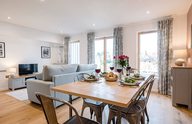 2 Deben Wharf in Woodbridge Hosted by Air Manage Suffolk - Photo 14