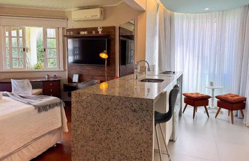 Refúgio Boutique | Cama King + A/C | Barigui - Photo 12