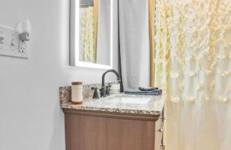 PIKES PEAK - Tiny Houses Of French Village - Foto 16