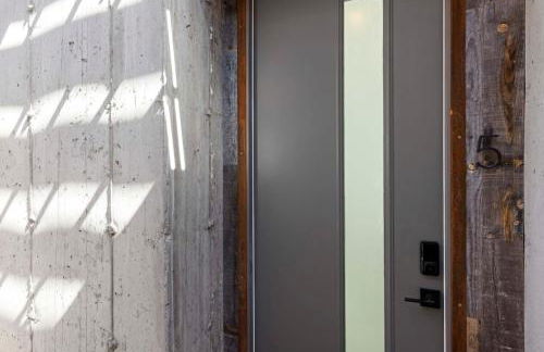 Zion Loft Unit 5 - Photo 17