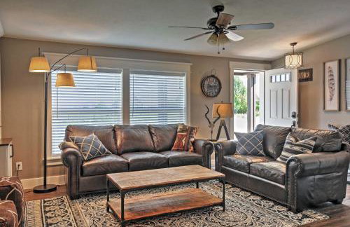 Rustic Chic Home: 10 Mi to Otter Creek State Park! - Foto 4