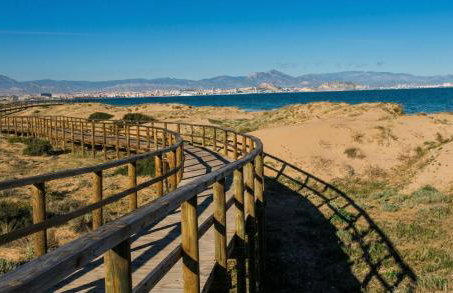 Apartamento familiar 3 habitaciones con piscina y parking - Playa a 5 min a pie - Aeropuerto Alicante a 10 min - Foto 32