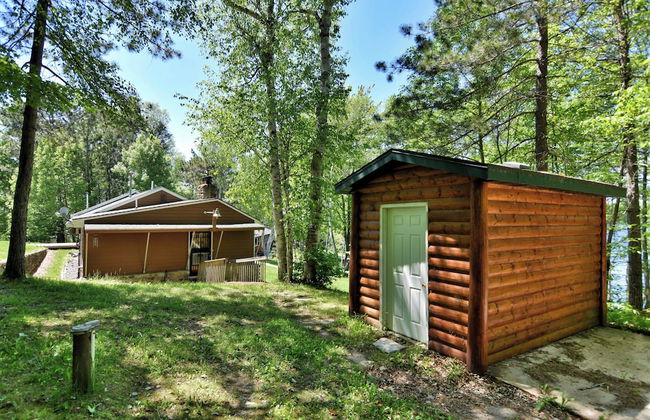 Butler's Bay Teal Lake Cabin - Photo 49