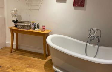 Traditional English 4 bedroom home in Greenwich - Foto 6