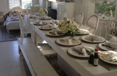 Elegant White Cottage, Venice Beach, California - Foto 24