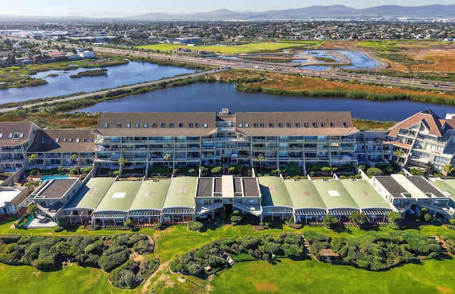 Dolphin Beach E5 - Photo 37