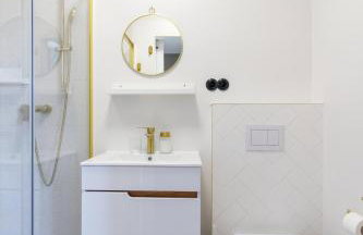 Green Door - Photo 14