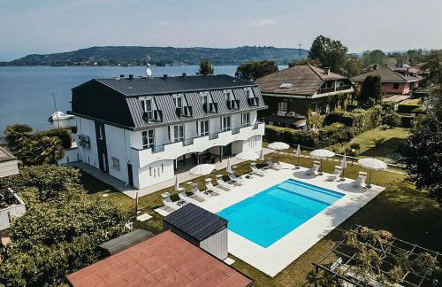 Aquavista Residence - Lakeview Holiday Apartments with Pool - Foto 2