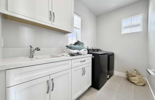 Marbella Lane Spacious 4BR Modern Family Home - Foto 37