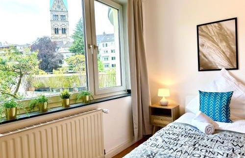 Pempelfort, zentral, Balkon, zu Fuß zur Kö & Stadt, Netflix - Foto 16