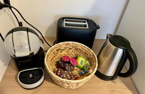 Lumen Chartrain - appartement proche centre-ville, balcon et parking - Foto 12